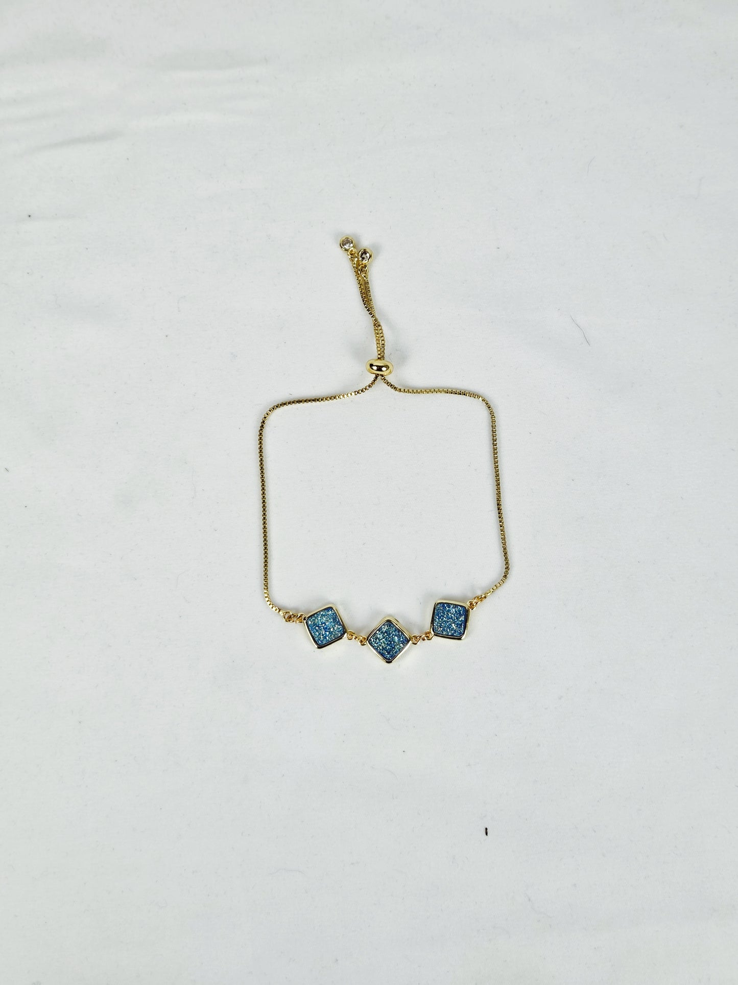 Bracelet Aqua Blue Crystal Adjustable Closure Gold Chain