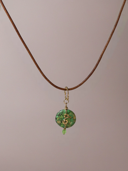Green Stone Wire Wrap Pendant Leather Chain 20" Necklace