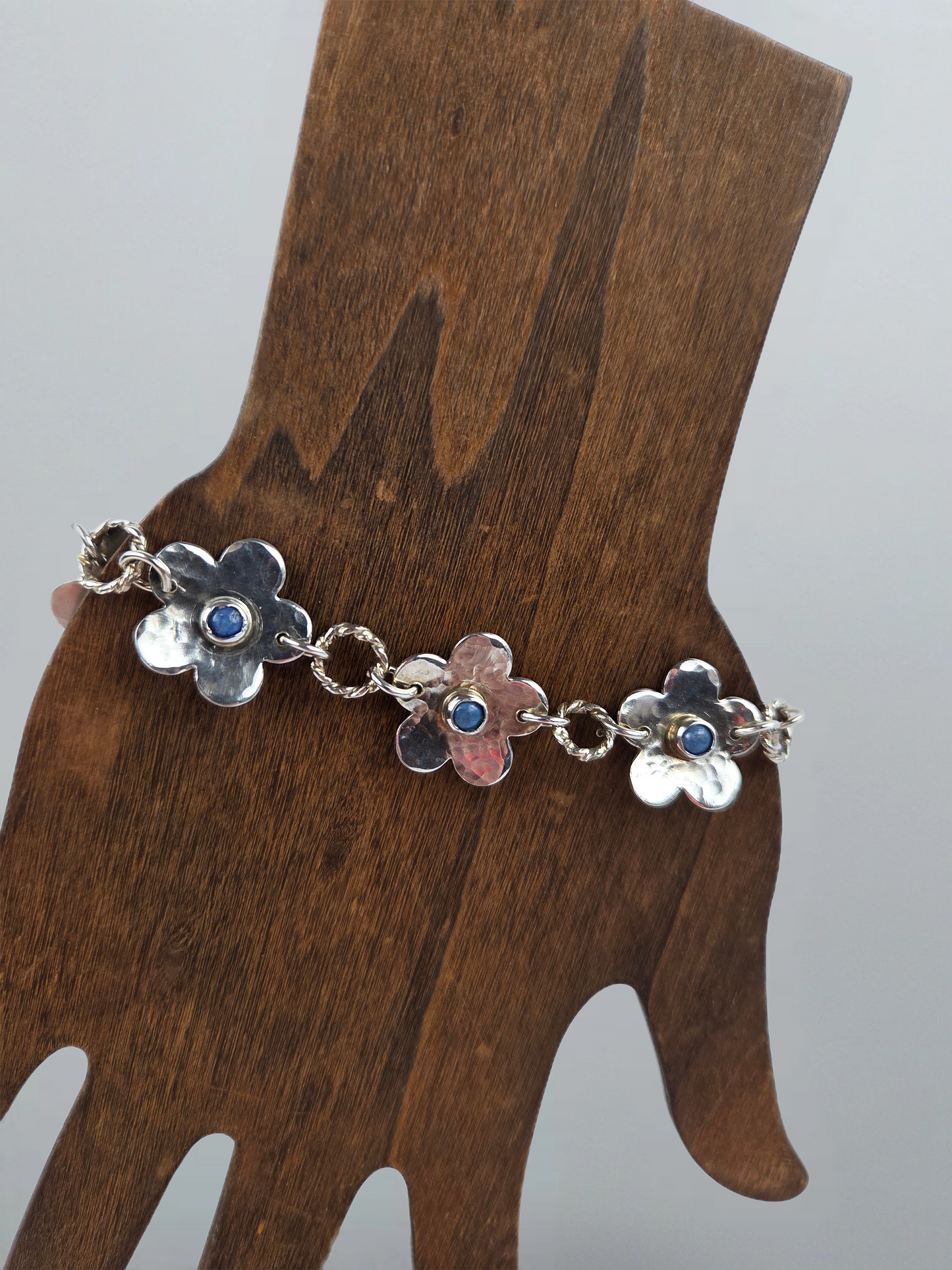 Sterling Silver Flower Hammered Texture Bracelet with Denim Turquois